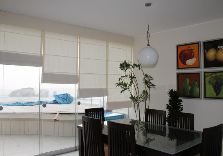 estores-en-lona-para-casas-de-playa